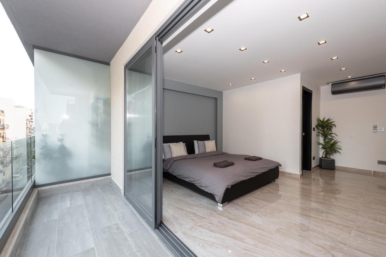 Luxury 2 Bed Apartment In The Heart Of St Julians Saint Julian's Eksteriør bilde